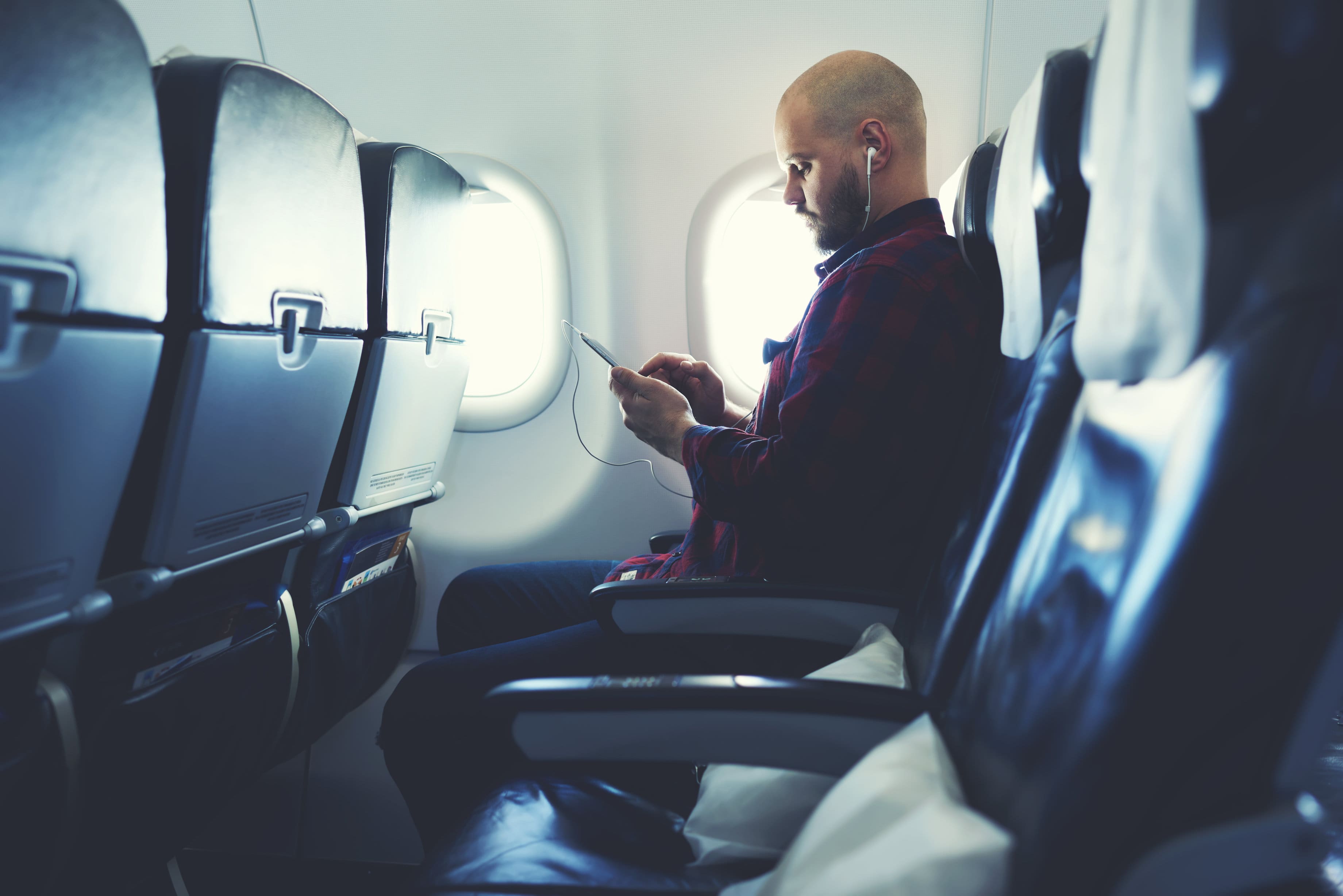 in-flight Wi-Fi, zangi messenger